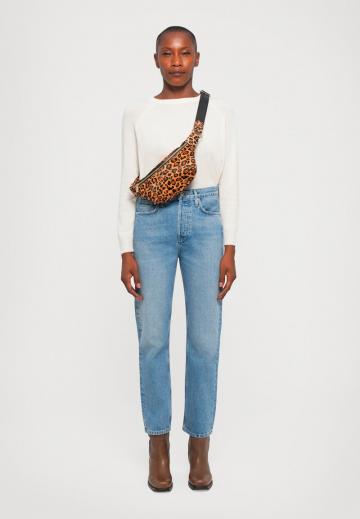 Сумка на пояс