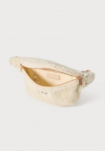 Сумка на пояс