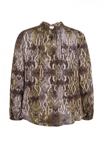 Атласная блузка