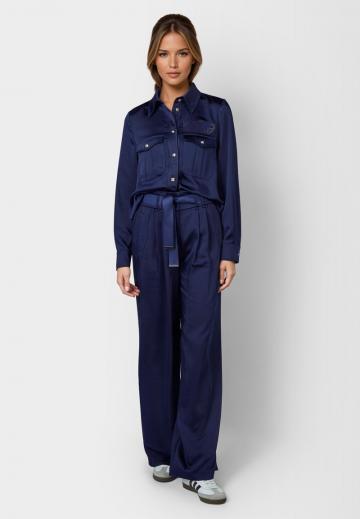 Атласная блузка