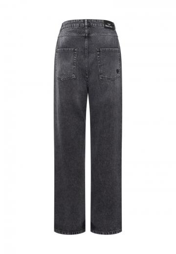 Свободные джинсы