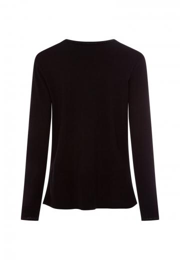 Пуловер с вырезом V