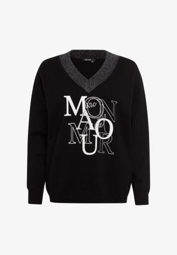 Пуловер с вырезом V