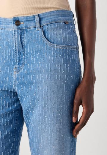 Короткие джинсы