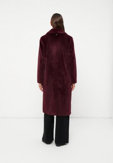 Шерстяное пальто