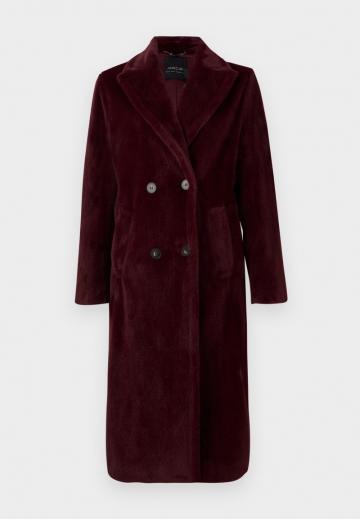 Шерстяное пальто