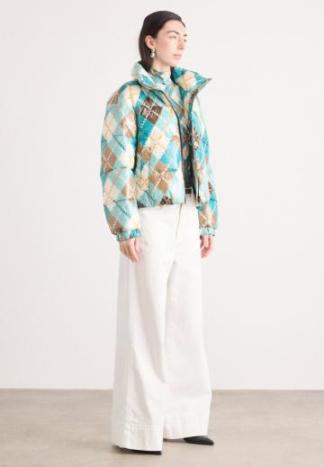 Зимняя куртка