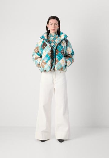 Зимняя куртка