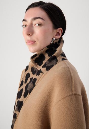 Шерстяное пальто