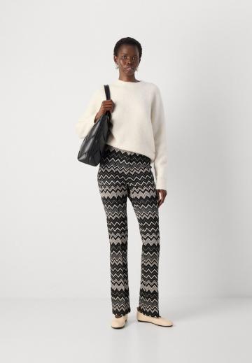 Прямые брюки