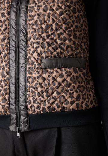 Вязаная кофта