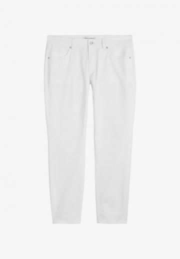 Короткие джинсы