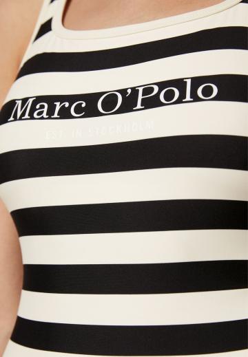 Слитный купальник