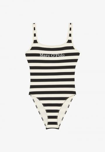 Слитный купальник