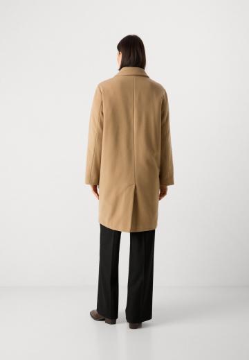 Шерстяное пальто