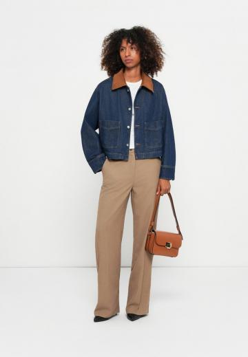 Джинсовая куртка