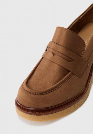 Туфли на высоком каблуке