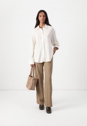 Длинная блузка