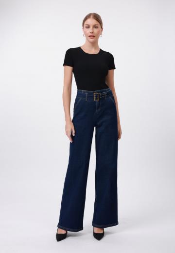 Свободные джинсы