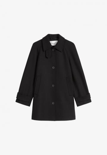 Короткое пальто