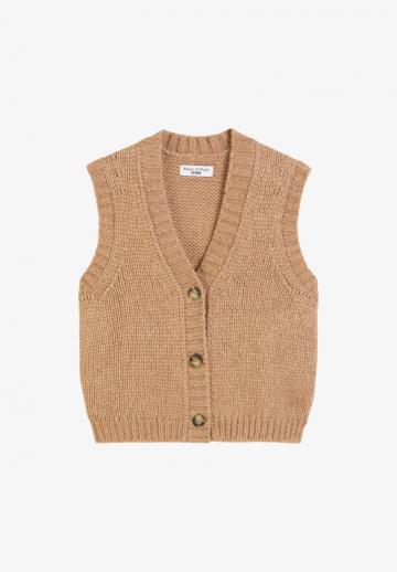 Вязаный жилет