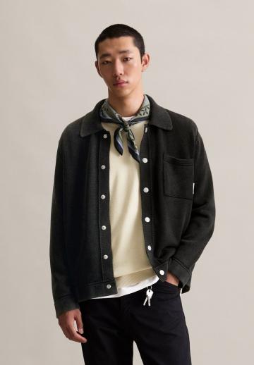 Вязаная кофта