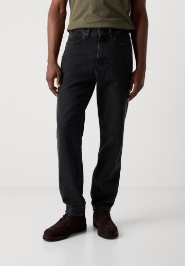 Свободные джинсы