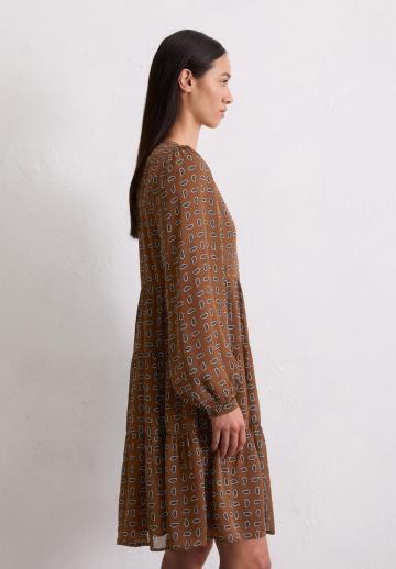 Короткое платье