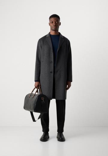 Шерстяное пальто