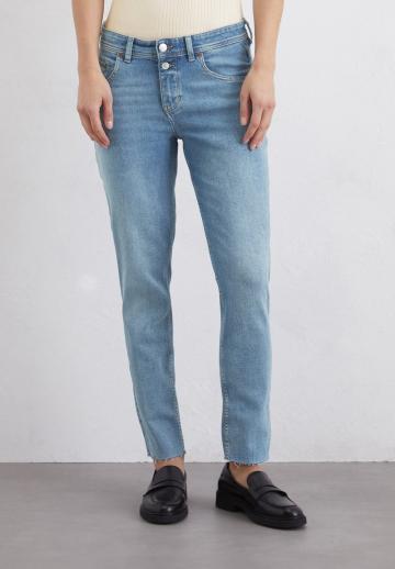 Джинсы