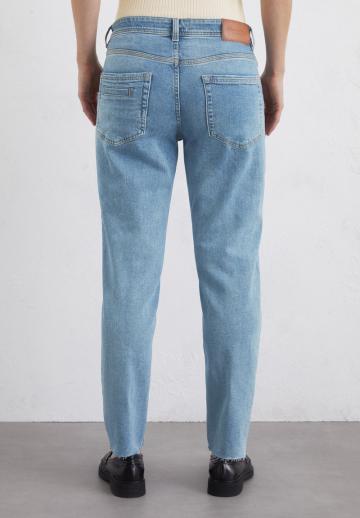 Джинсы