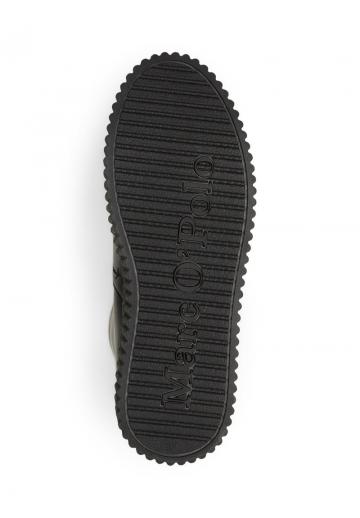 Сапожки на танкетке