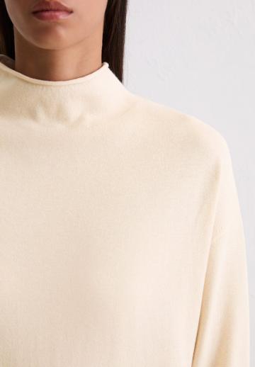 Вязаное платье