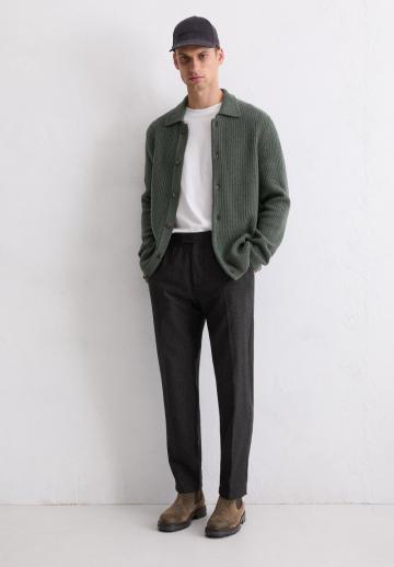 Вязаная кофта