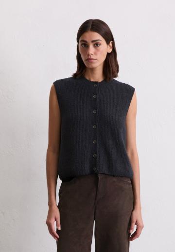 Вязаная кофта