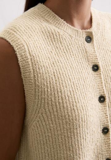 Вязаная кофта