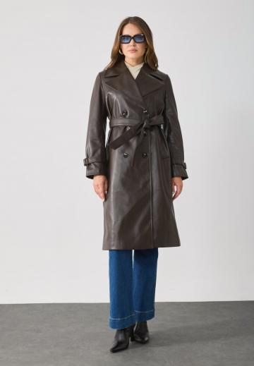 Пальто из искусственной кожи