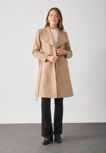 Шерстяное пальто