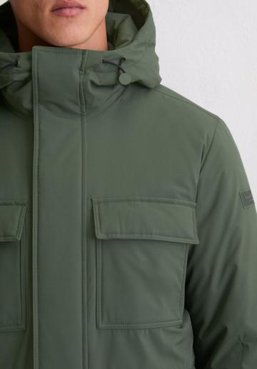 Зимняя куртка