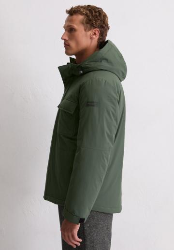 Зимняя куртка