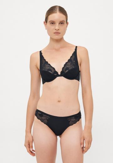 Бюстгальтер