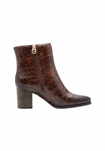 Широкие сапоги