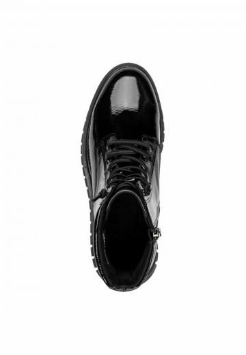 Сапожки на танкетке