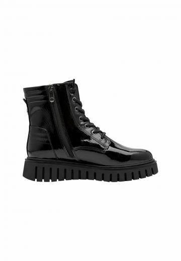 Сапожки на танкетке