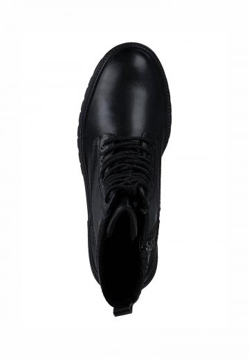 Ботинки на шнуровке