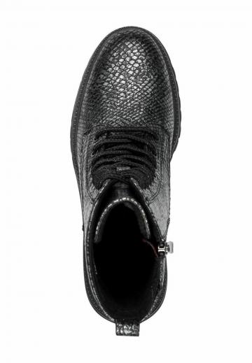 Ботинки на шнуровке