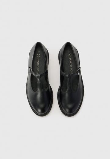 Полуботинки