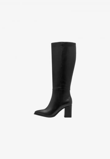 Широкие сапоги