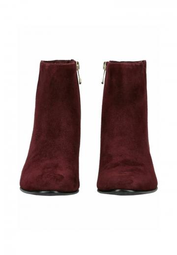 Зимние ботинки