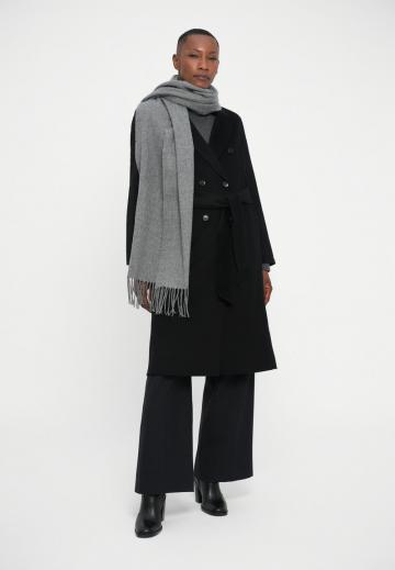 Шерстяное пальто